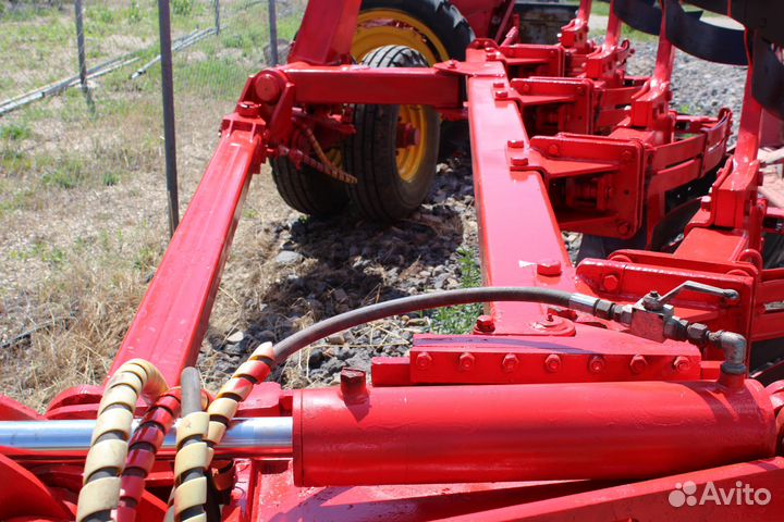 Плуг Минский Завод Шестерен 4-5 корп. (ПО-(4+1)-40), 2017