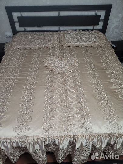 Покрывало на 2 х спальную кровать