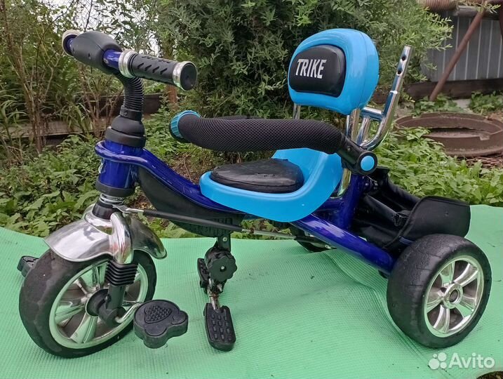 Детский трехколесный велосипед
