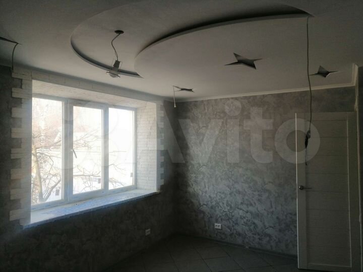 3-к. квартира, 57 м², 2/3 эт.