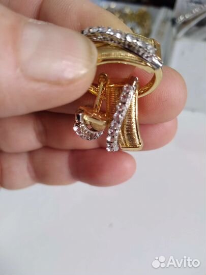 Люксовая бижутерия