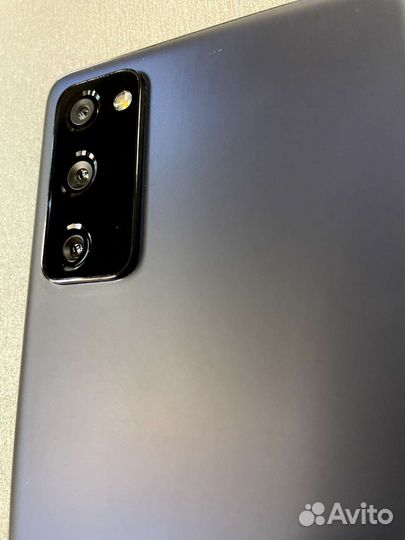 Телефон Samsung S 20FE 5g snapdragon
