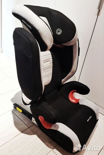 Автокресло Recaro Monza Nova2