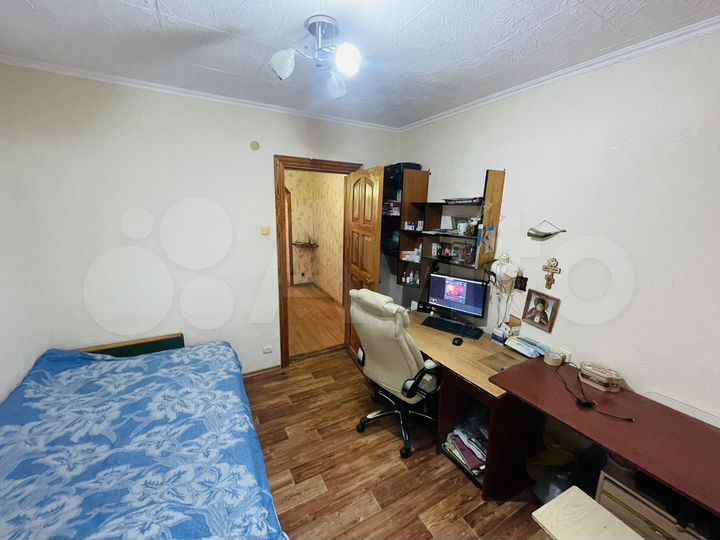 3-к. квартира, 75 м², 1/4 эт.