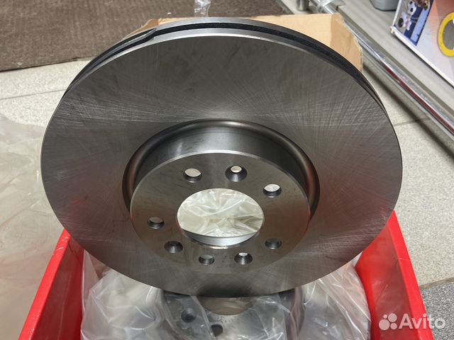 Передние тормозные диски Traveller Jumpy d.304