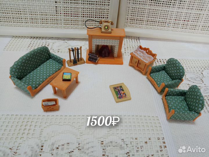 Sylvanian families мебель, зайчики, собачка