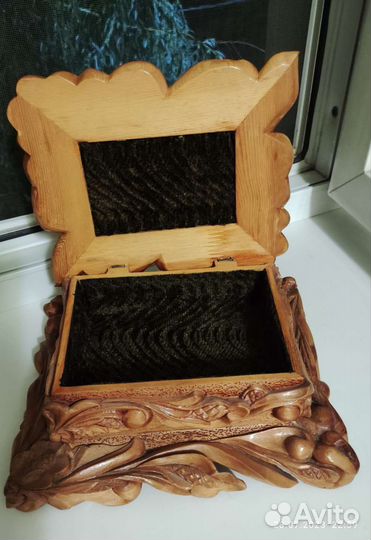 Шкатулка деревянная