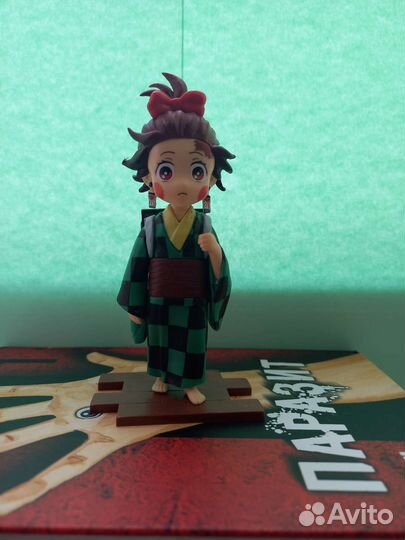 Аниме фигурка