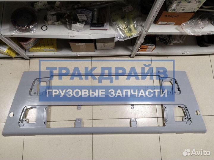 Облицовка радиатора Вольво Фш нижняя