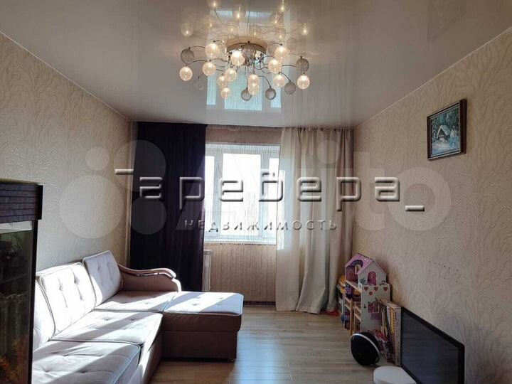 2-к. квартира, 50 м², 5/9 эт.