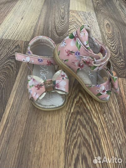 Детская обувь для девочек