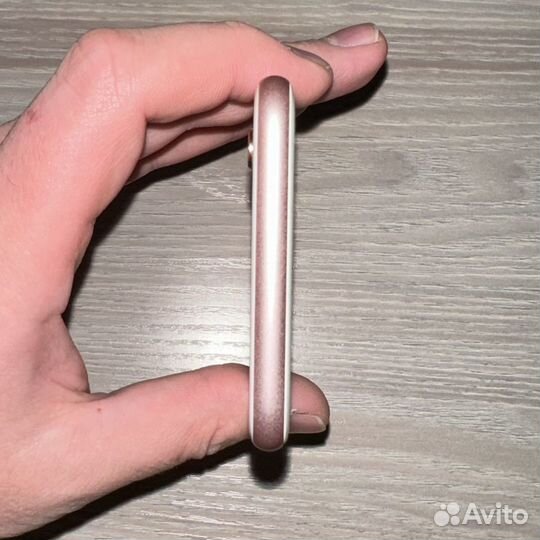 iPhone 6S, 32 ГБ