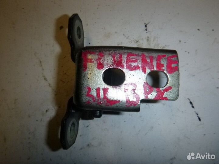 Петля двери задней левой верхняя renault fluence 2