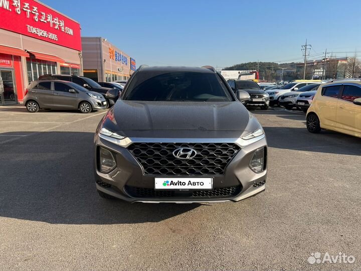 Hyundai Santa Fe 2.0 AT, 2019, 77 000 км