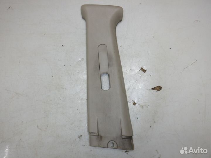 Обшивка стойки средней Hyundai Elantra 3