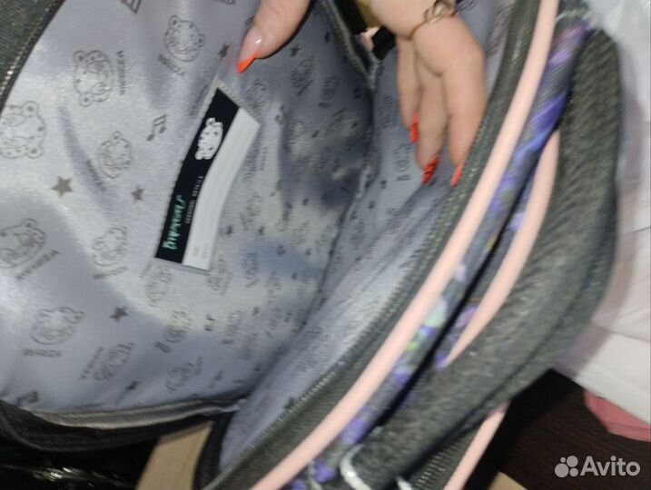 Рюкзак школьный для девочки новый