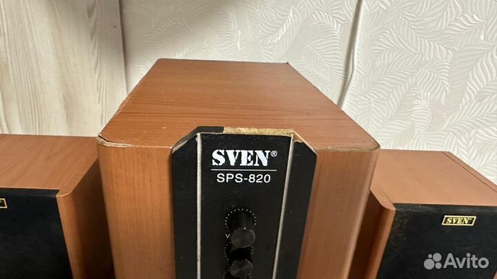 Компьютерные колонки 2.1 sven SPS-820