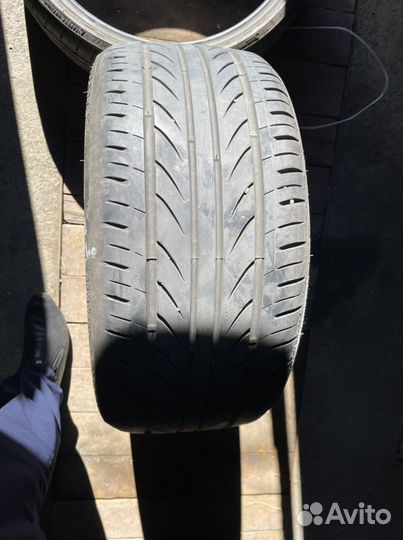 Delinte Thunder D7 255/30 R20 92W