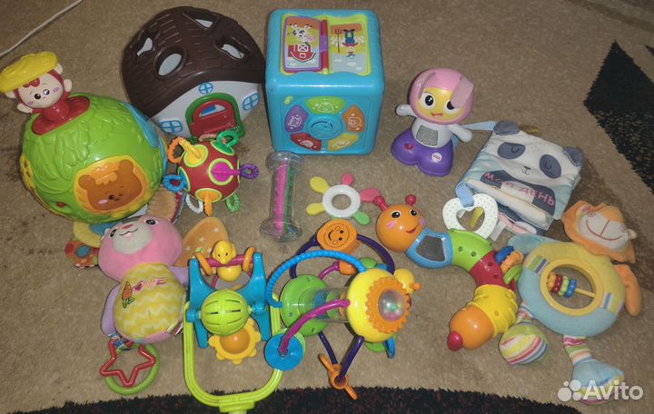 Развивающие игрушки пакетом