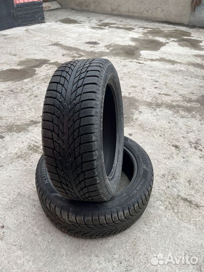 Kumho WinterCraft Ice Wi51 215/50 R17 95T