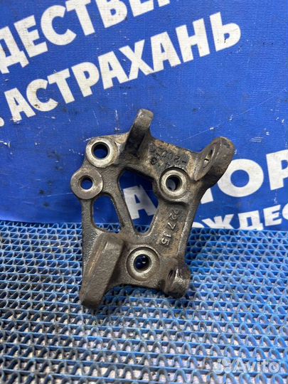 Кронштейн гидроусилителя руля Toyota Carina E