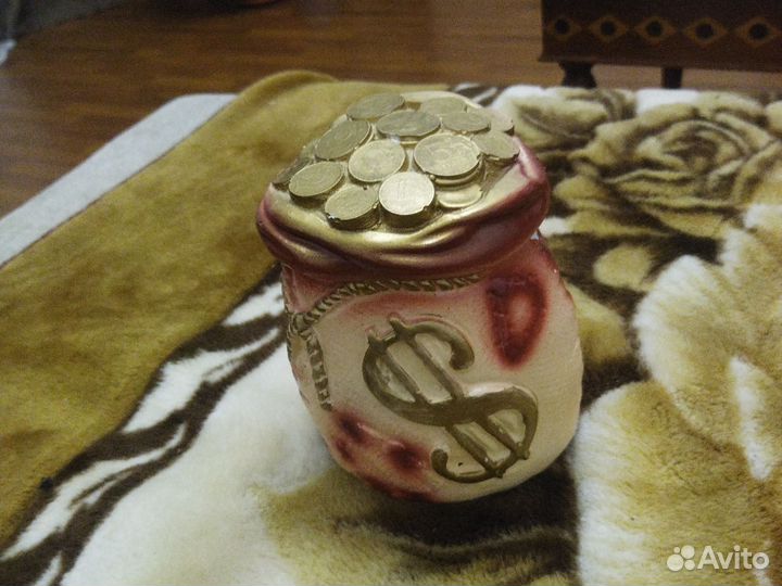 Копилка для денег