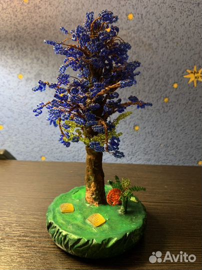 Дерево из бисера