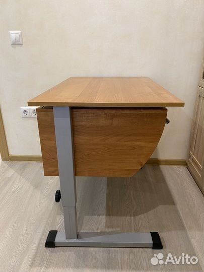 Растущая парта и стул бу