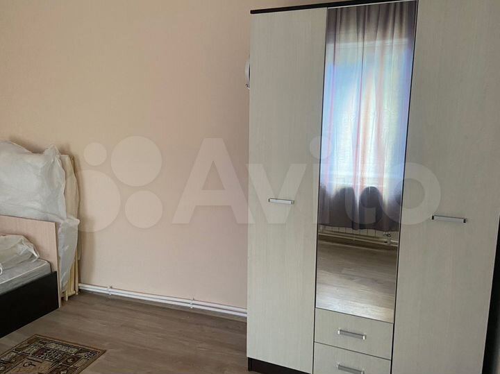 Дом 32 м² на участке 1 сот.