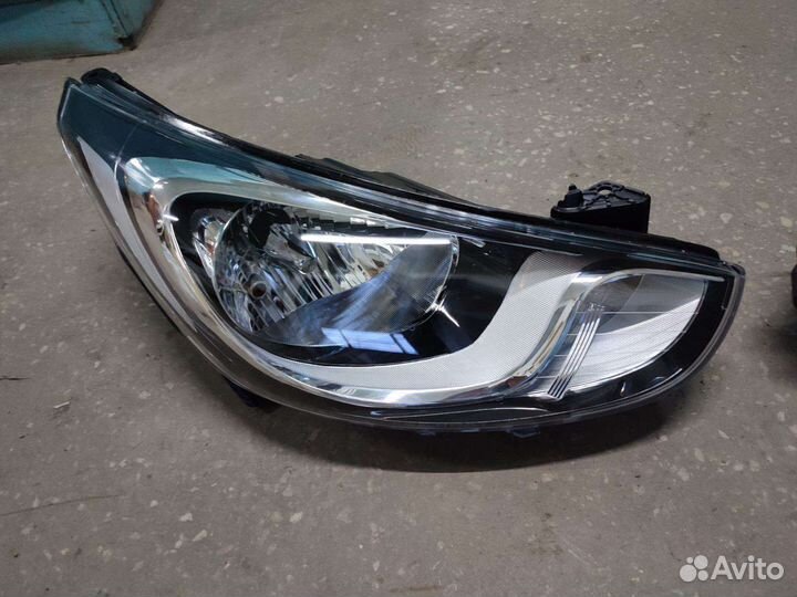 Фара Хендай Солярис 10-14 г.в. левая,правая
