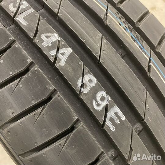 Kumho Ecsta PS71 255/50 R19 107Y