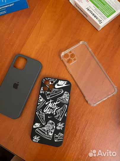 Продам iPhone 12 pro 256