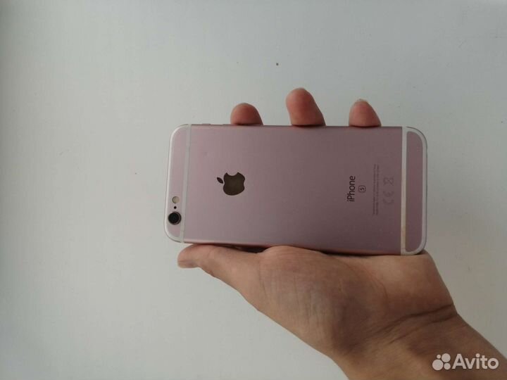 Телефон iPhone 6s