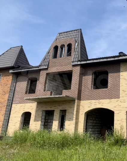 Таунхаус 238 м² на участке 5 сот.