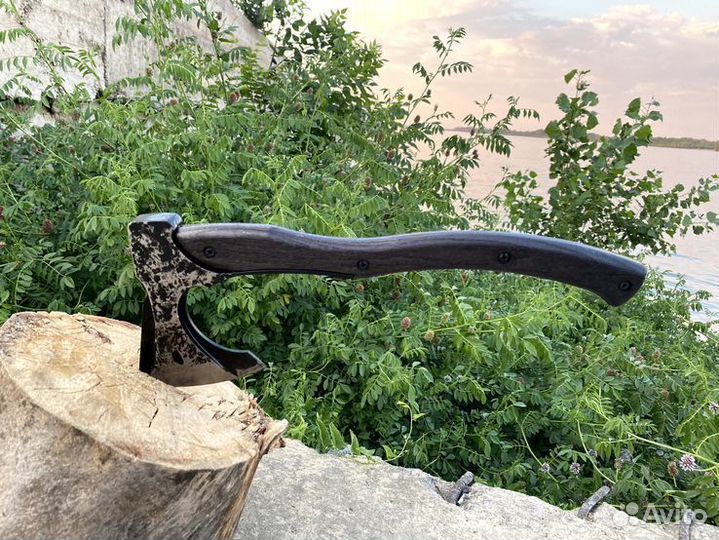 Топор кованый