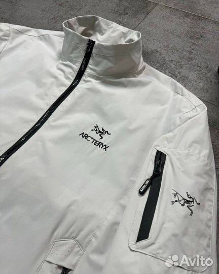 Ветровка arcteryx