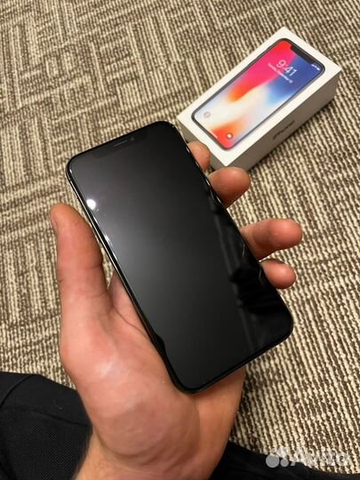 Продам iPhone X 64GB