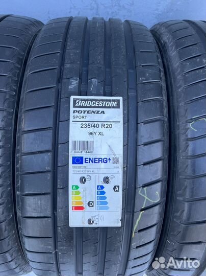 Bridgestone Potenza Sport 235/40 R20