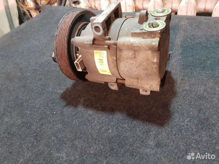 Компрессор кондиционера Ford focus 1