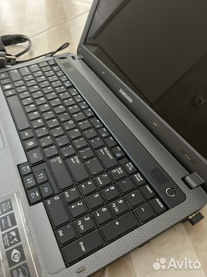 Samsung ноутбук