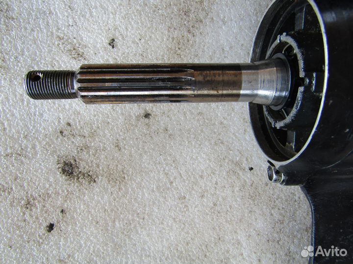 Продам редуктор К лодочному мотору сузуки 140 l