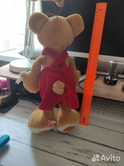 Плюшевый медведь