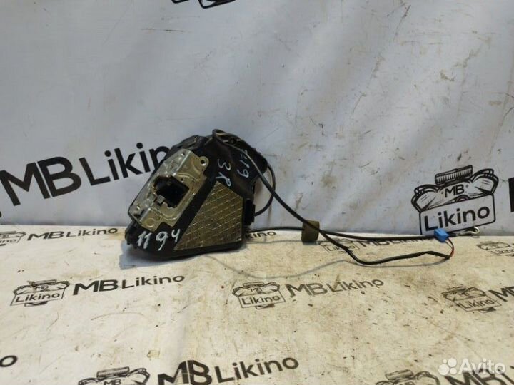 Замок двери задний правый Mercedes-Benz Cls-Class