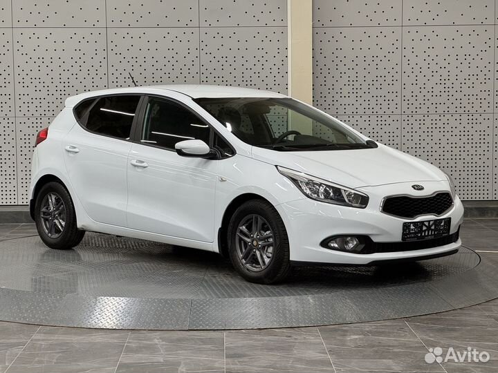 Kia Ceed 1.6 AT, 2013, 119 485 км