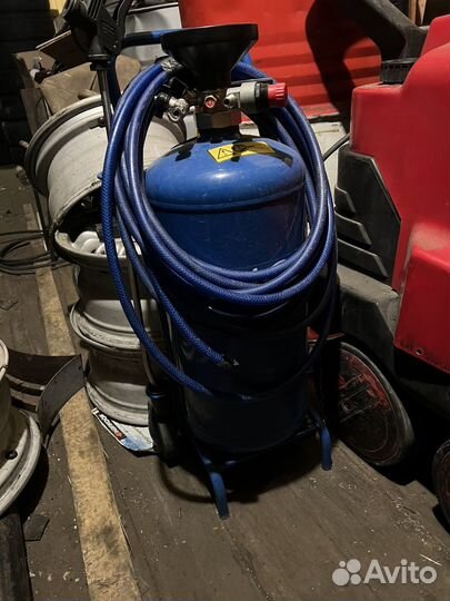 Пенообразователь