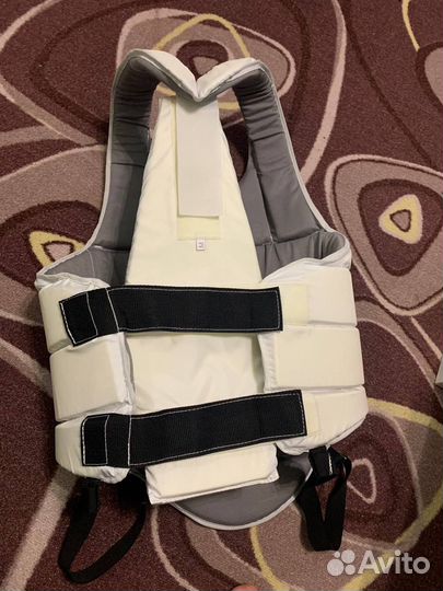 Жилет защитный