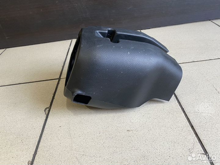 Подрулевой кожух Mitsubishi Lancer 9