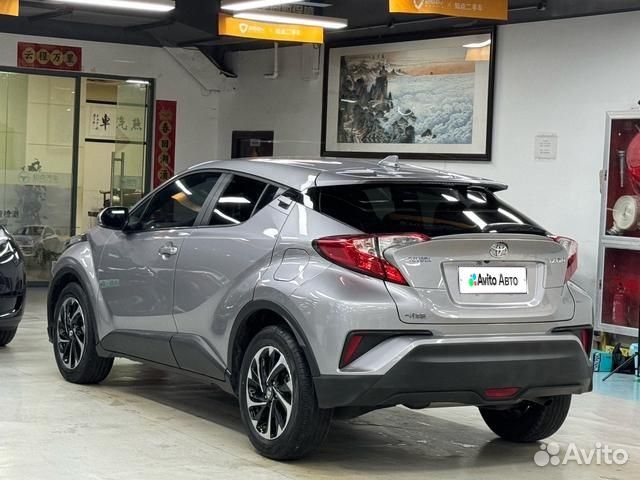 Toyota C-HR 2.0 CVT, 2020, 19 000 км