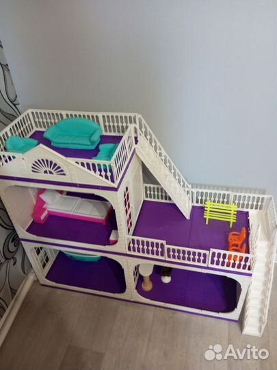 Кукольный домик