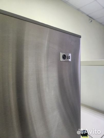 Холодильник LG